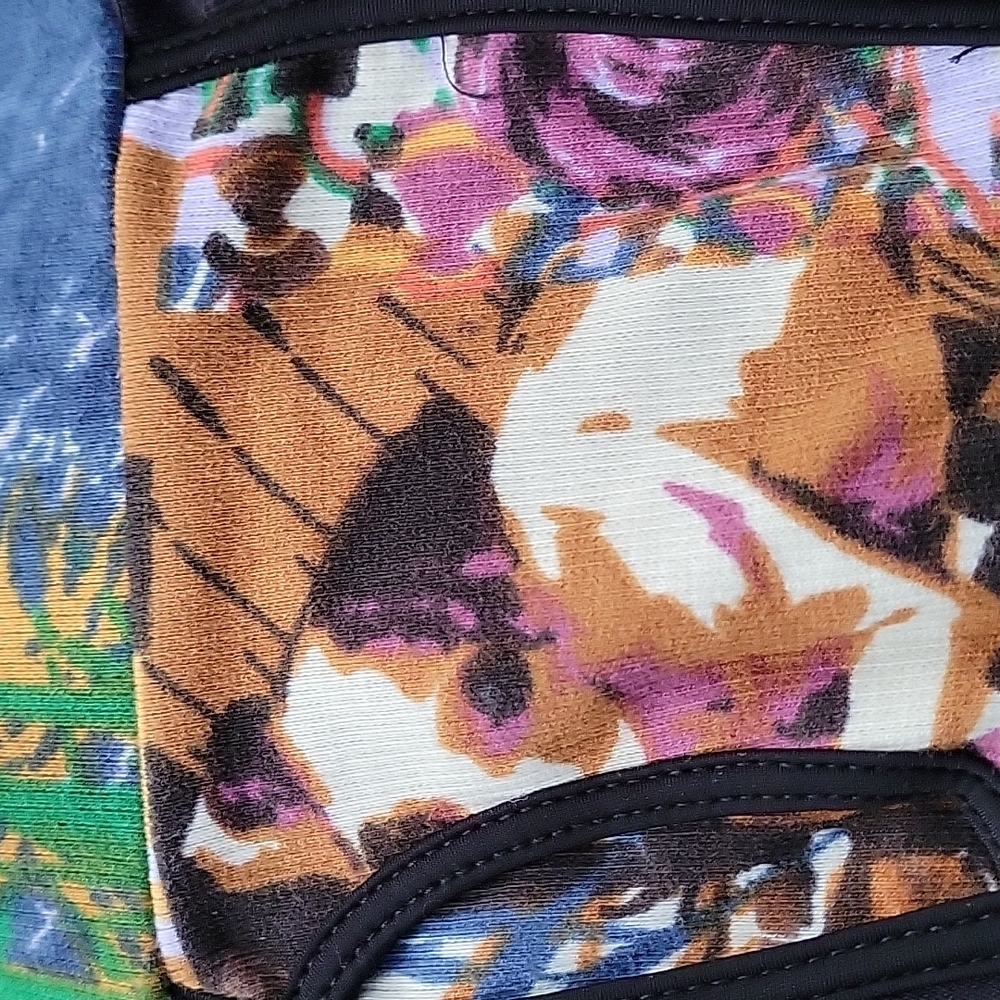 BRIEFS - Picture 9 of 10